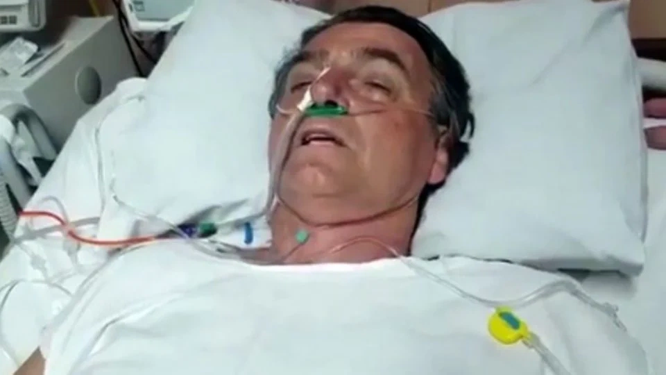 Jair Bolsonaro internado em hospital.